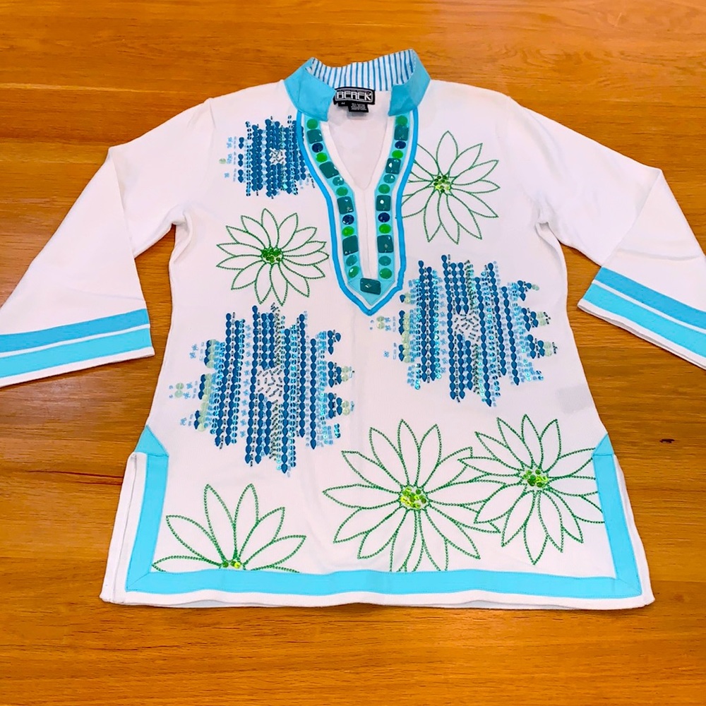 BERER Size M Embroidered Floral Costal Tunic~Sunshine onthe Indian Sea Top shirt